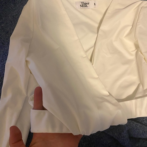 Tiger Mist Twisted long sleeve top - Picture 4 of 4